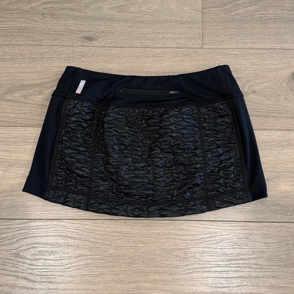 ZELLA Black Quilted Polyester Active Mini Skirt Size Small - Picture 2 of 7